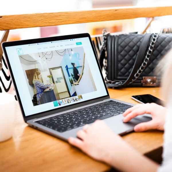 bridge hotel website developement